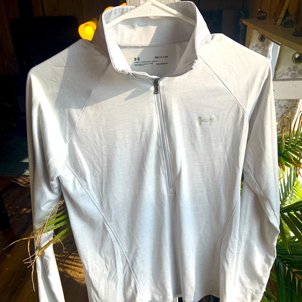 Under Armour 1/2 Zip athletic long sleeve
